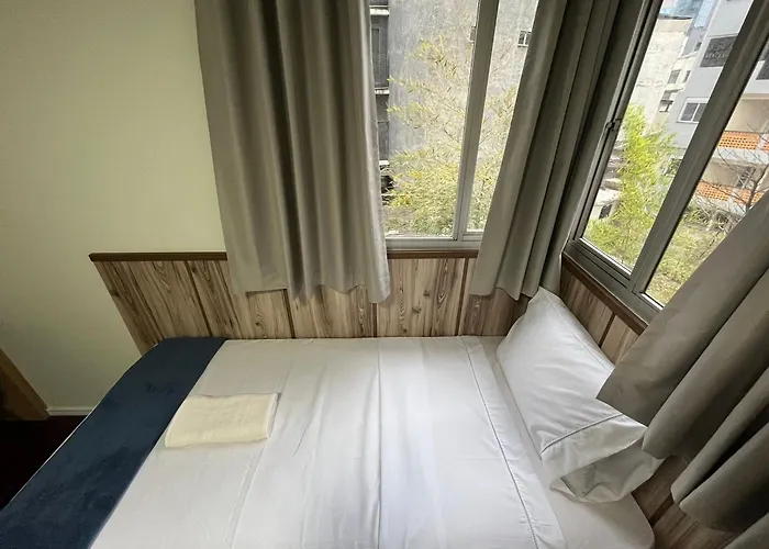 Flat Na Liberdade C/Ac | Prox.Faculdades&Hospitais